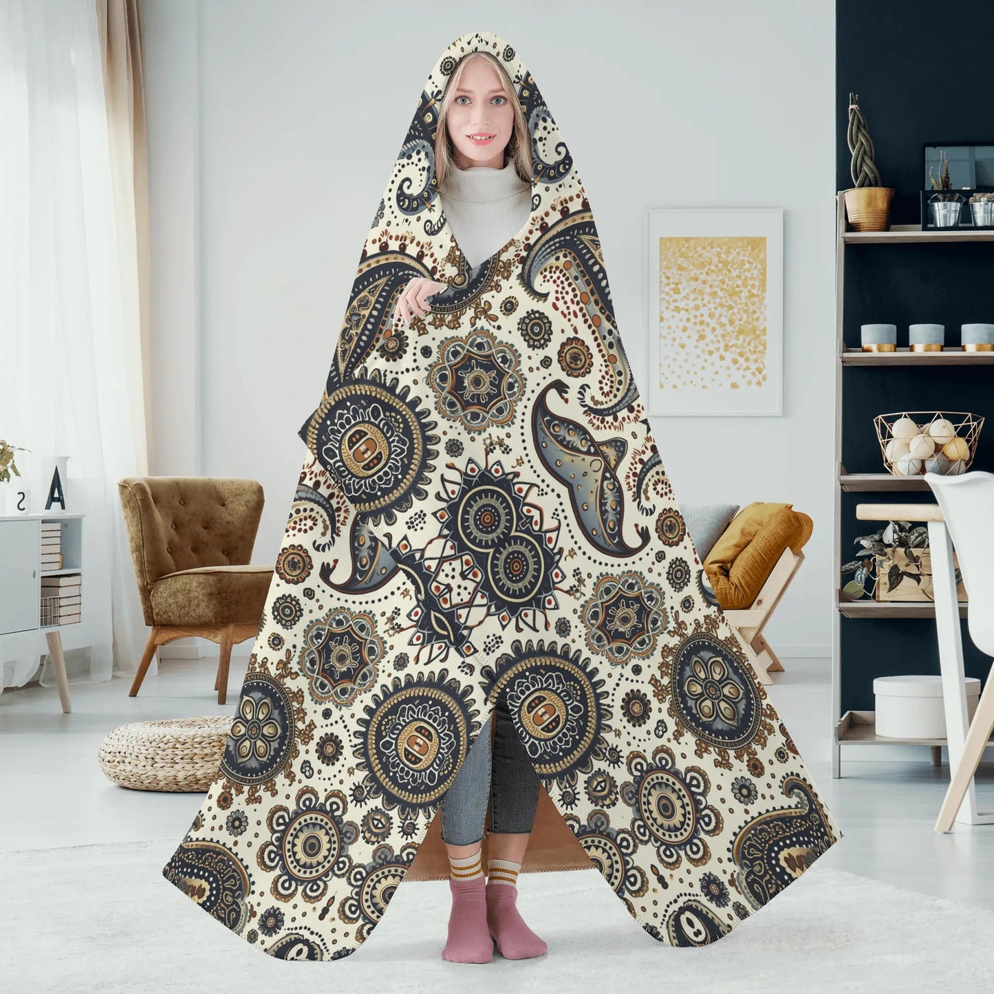 Paisley Circles White Hooded Blanket - Micro Fleece Lining Cosy Sherpa Blanket